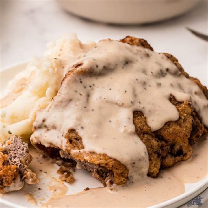 Does chilis have chicken fried steak?